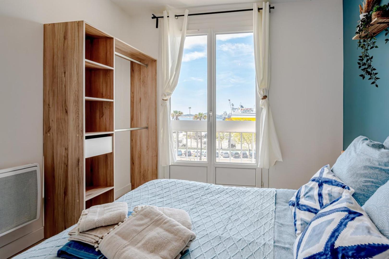 Air-Conditioned Apartment - Sea View Port Toulon Exterior photo